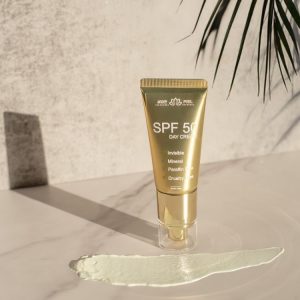 كريم الوجه للحماية من الشمس 50، 35 مل